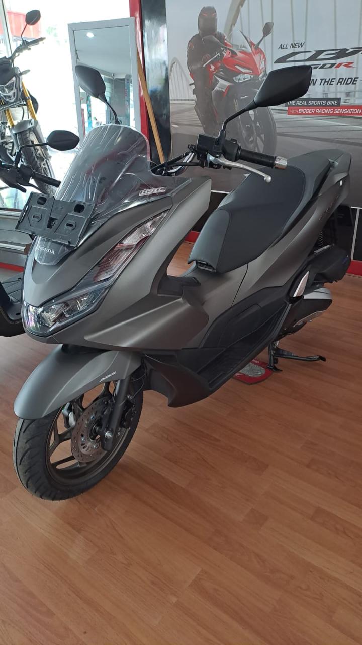 Honda PCX : Mengukuhkan Peran Sebagai Kendaraan Masa Depan Dalam Transportasi 