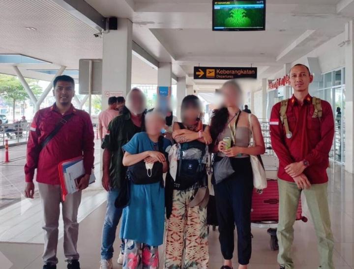 Imigrasi Kotabumi Deportasi Tiga Warga Negara Asing 