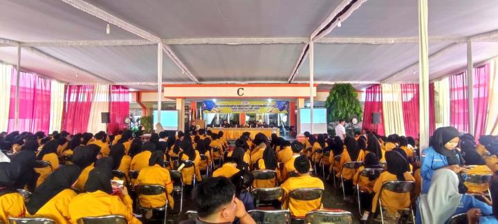 Granat Lampung Sosialisasi P4GN di STKIP PGRI Bandar Lampung