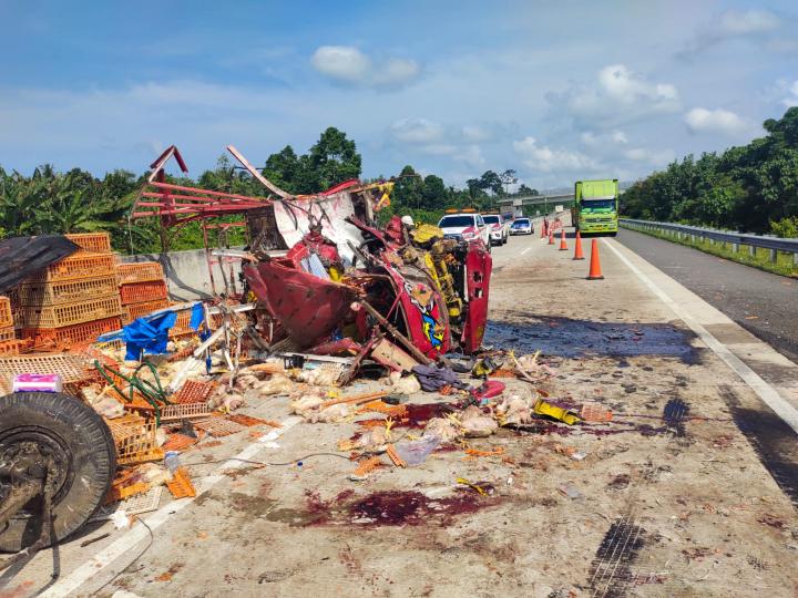 Kecelakaan Lalu Lintas di Jalan Tol KM 23+500, 1 Tewas dan 1 Luka Berat