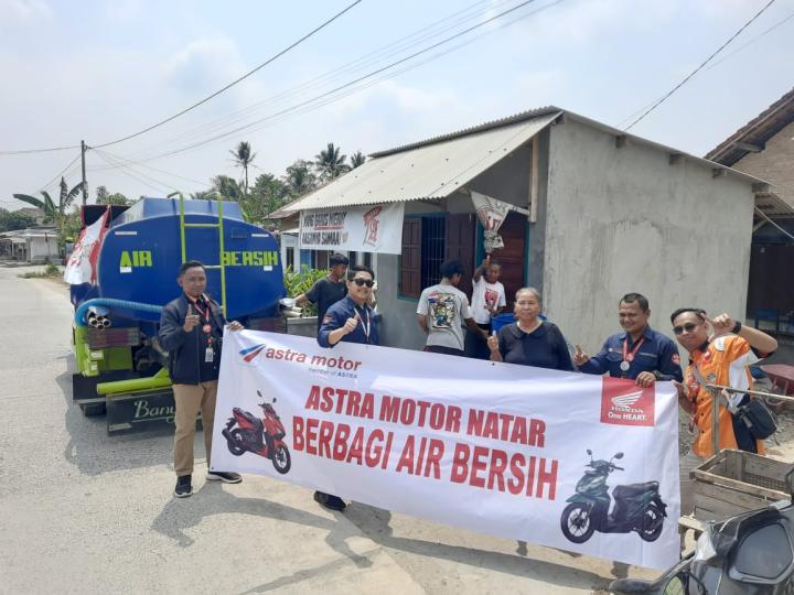 Corporate Social Responsibility (CSR) Asmo Natar Berbagi Air Bersih 