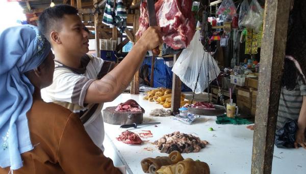 Harga Daging Sapi di  Pasar  Tradisional Bandar  Lampung  