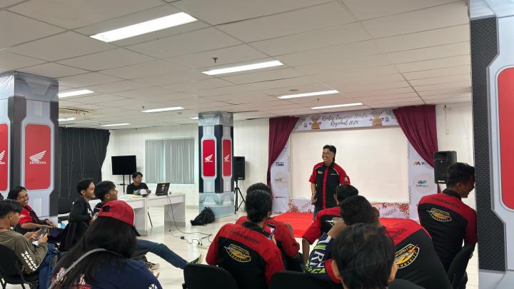 TDM Gelar Edukasi Safety Riding Community With Honda Supra X 125 Bandar Lampung 