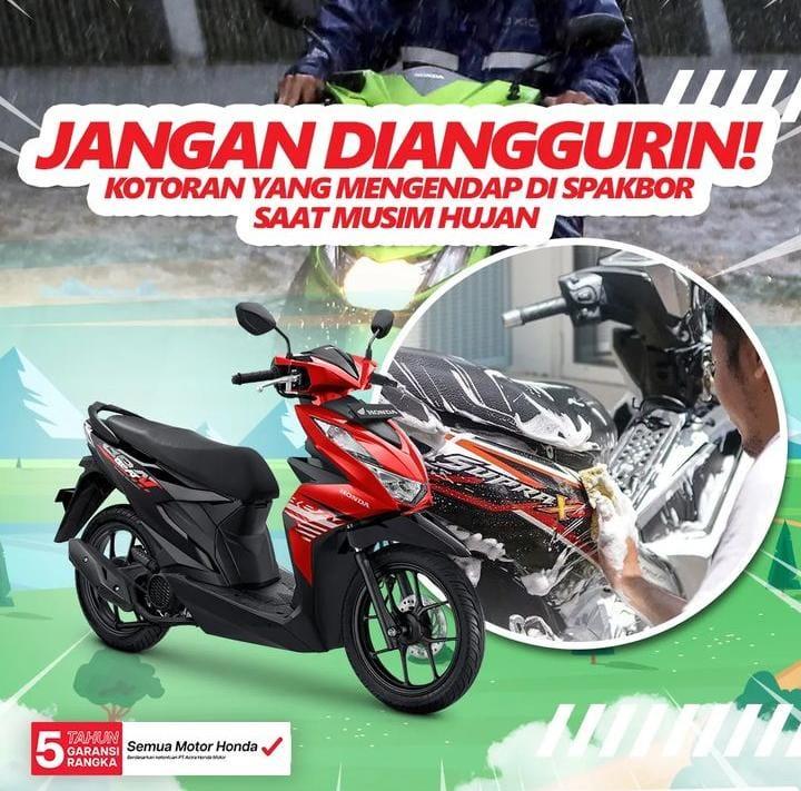 Ini Resiko Malas Cuci Motor Saat Musim Hujan. 