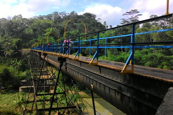 Talang Air Raksasa Objek Wisata Baru Pringsewu Peninggalan