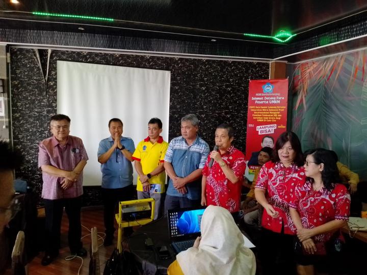 PSMTI Bandar Lampung Bersama Universitas Mitra Indonesia Prodi Kewirausahaan menggelar pelatihan pembuatan NIB dan Sertifikat Halal Gratis bagi para UMKM Bandar Lampung