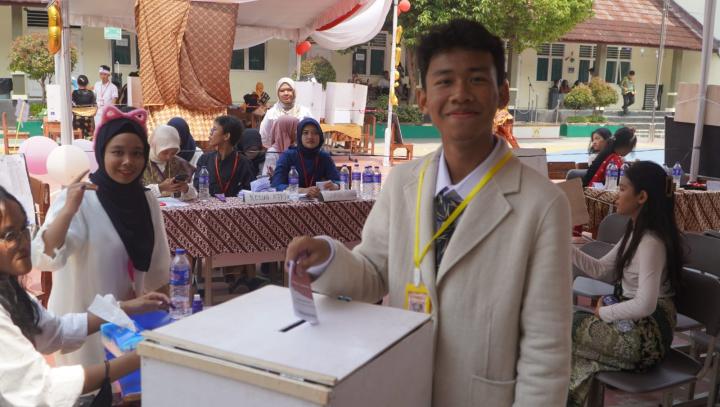 Siswa di Bandar Lampung Belajar Berdemokrasi Langsung Dalam Tahapan Pemilu