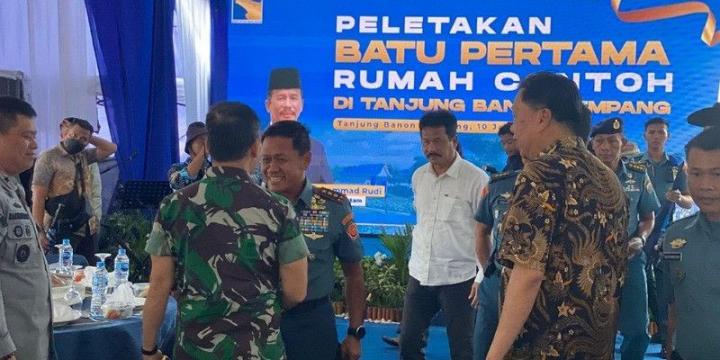 Peletakan Batu Pertama, Warga Rempang Sambut Antusias Pembangunan Rumah Contoh