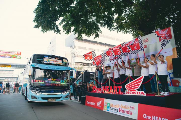 Sambut Hari Raya, AHM Antarkan 2.009 Konsumen Ikuti Mudik Balik Bareng Honda 2023