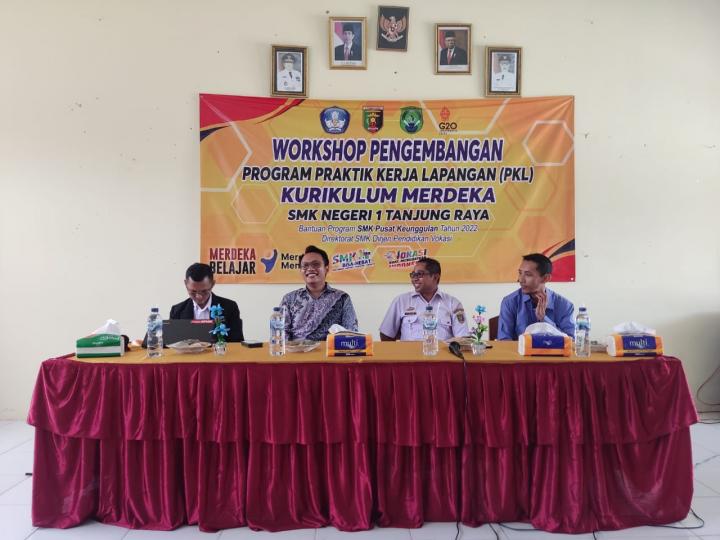 TDM Hadiri Workshop PKL ke SMKN 1 Tanjung Raya