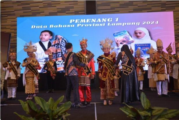 Fidhea Pinaring Gusti Mahasiswi Unila Raih Gelar Juara 1 Duta Bahasa Provinsi Lampung 