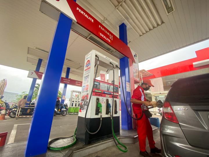 Dukung Program Pemerintah Salurkan BBM Tepat Sasaran, Pertamina Patra Niaga Sosialisasikan QR Kode Pertalite Ke Sumbagsel  