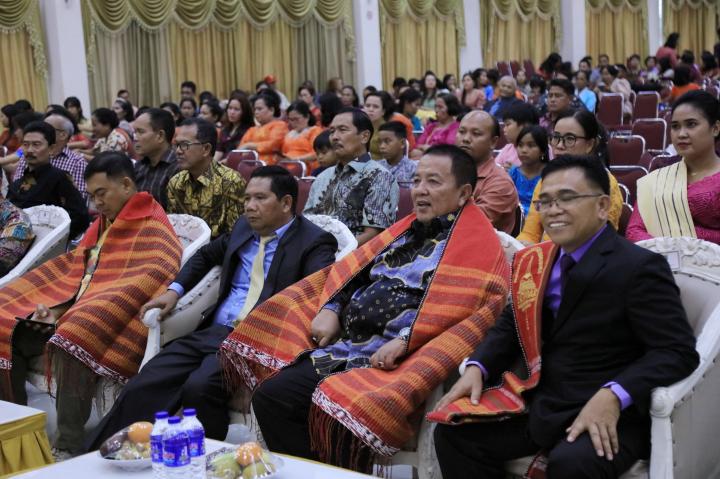 Perkuat Kebersamaan Dalam Keberagaman di Masyarakat Lampung, Gubernur Arinal Hadiri Pesta Bona Taon Parsadaan Toga Siregar 