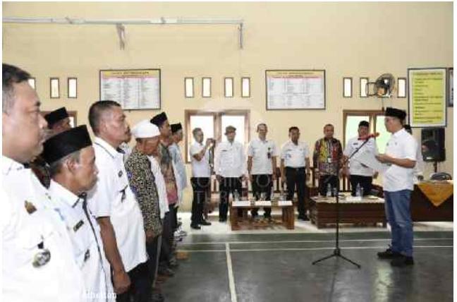 Sekda Kabupaten Tubaba Kukuhkan Sekaligus Membuka Bimtek Pengurus Pengumpul Zakat 