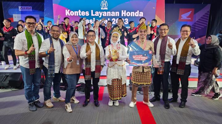 Joni Saputra Raih Juara ke 3 Kategori Pimpinan Jaringan Dalam Kontes Layanan Honda Nasional 2023