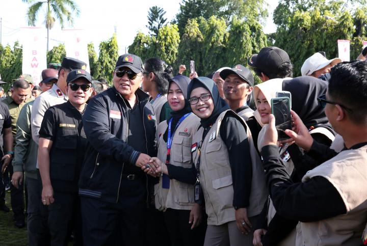 Gubernur Arinal Hadiri Apel Siaga Pengawasan Masa Tenang dan Pemungutan Penghitungan Suara Pada Pemilu 2024 