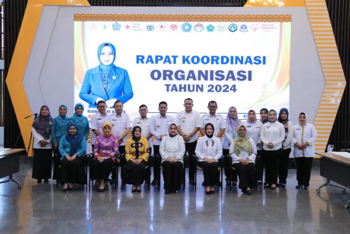 Optimisme Baru: Riana Sari Arinal Berambisi Tingkatkan Kualitas Organisasi di Tahun 2024