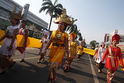 Pawai Budaya Yang Jadi Rangkaian Festival Krakatau 