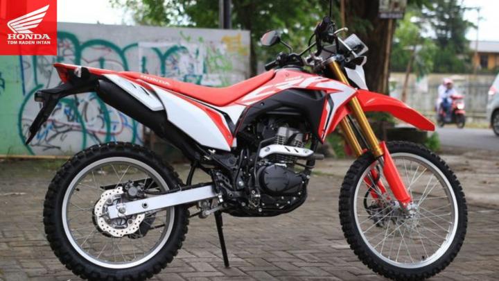 Arti Kode Huruf di Belakang Honda CRF 