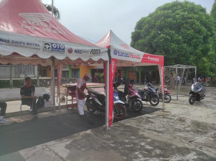 AHASS TDM Pramuka Buka Stand Servis Murah Dengan Program Servis Gratis Oli