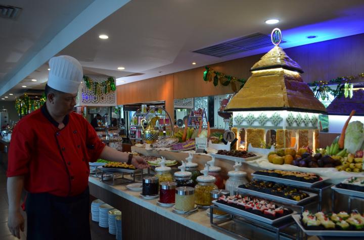 Nikmati Berbuka Puasa di Emersia Hotel Sepuasnya 