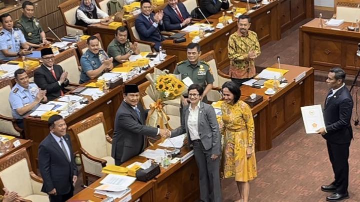 Rapat Terakhir Bersama Komisi I DPR RI, Prabowo Pamit dan Mohon Maaf