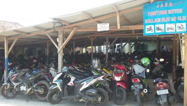 Melihat Tempat  Penitipan Motor  di  Kemiling Bandar  Lampung 