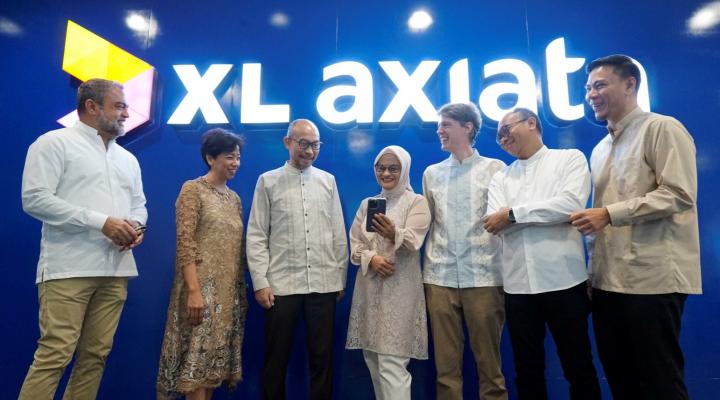 Hadirkan Pengalaman Pelanggan & Performa Jaringan Terbaik, Pendapatan XL Axiata di Kuartal 1 2023 Berhasil Tumbuh 12% YoY 