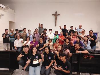 PDPKK Santa Lucia Kembali Hadir dalam Praise and Worship