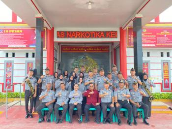 Kunjungan Kerja, Stafsus Menkumham Apresiasi Pengelolaan Makanan di Lapas Narkotika Lampung 