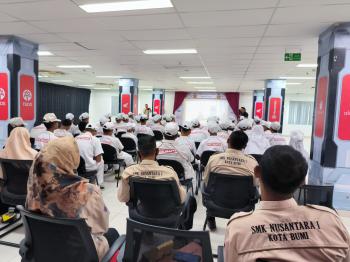 Tingkatkan Kompetensi, Siswa SMK Nusantara Kotabumi Kunjungan Industri Ke TDM 