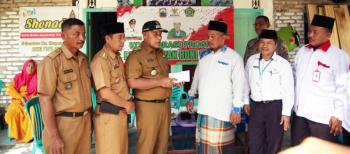 Kali Ini, Bupati Nanang Ermanto dan Baznas Serahkan Bantuan Program Bedah Rumah di Kecamatan Ketapang