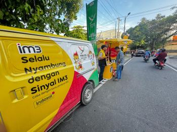 Indosat Perkenalkan Inovasi Mobile Selling di PON XXI Aceh - Sumut 2024 