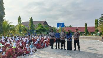 Hari Terakhir MPLS, Siswa SMPN 16 Bandar Lampung Diberi Wejangan dari Kapolsek TBU