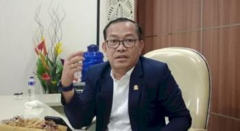 Komisi V DPRD Provinsi Lampung Meminta Wali Murid Jangan Ragu Mengambil Ijazah Anaknya Walaupun Belum Membayar Uang Komite redaksi grahasuara-DPRD