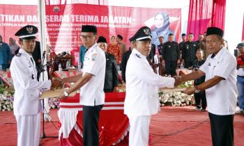 Bupati Lampung Selatan Lantik Dua Kepala Desa Terpilih di Kecamatan Tanjung Sari 