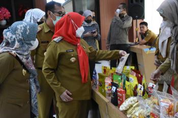 UMKM dan 170 Koperasi di Bandar Lampung Dapat Bantuan dari Pemerintah Kota