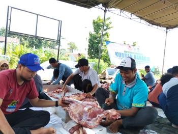 Yayasan Pemberdayaan Nusantara dan LAZDAI Lampung Gelar Qurban 