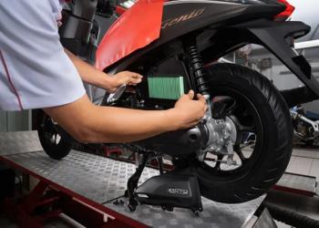 Yuk Cek Rutin Filter Udara Motormu 