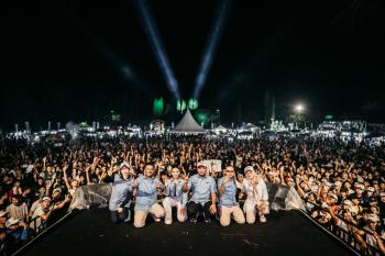 Kehadiran Ruby dan Ahmad Handoko Caleg DPR RI Menyapa Ribuan Masyarakat Metro 