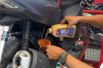 Akibat Oli Mesin Motor Habis, Ini Masalah Yang Terjadi 