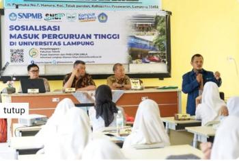 Unila Selenggarakan Sosialisasi Penerimaan Mahasiswa Baru (PNB) Jalur SNBP dan SNBT di SMAN 1 Padang Cermin 