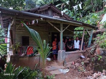 Ajak Pemuda berperan Agus Widodo Bendahara DPD PKS Bandar Lampung Bantu korban Tanah Longsor