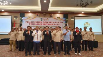 Pengurus Provinsi PERKEMI Riau Dikukuhkan, Ketua Umum Agus Setiadji: Jadikan PERKEMI Sebagai Organisasi Olahraga Beladiri yang Solid dan Berprestasi