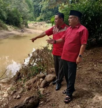 Anggota DPRD Lampung Watoni Noerdin Tinjau Lokasi Banjir