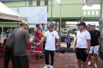 Dalam Rangka HUT TNI, Pj. Gubernur Lampung Hadiri Turnamen Tenis  