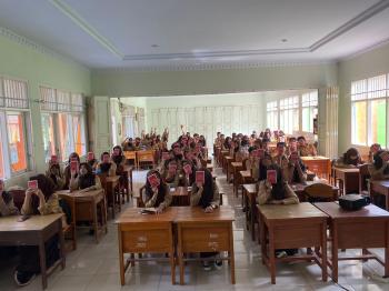 TDM Adakan Kegiatan Edukasi Safety Riding Di SMK N 8 Bandar Lampung 