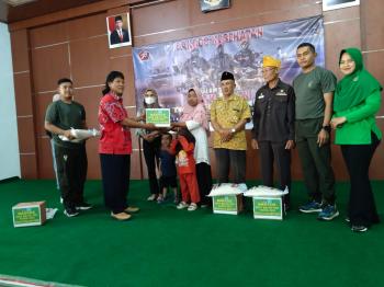 Kodim 0412/LU Bersama PSMTI Lampung Utara Menggelar Bakti Sosial Dalam Rangka HUT TNI ke-78