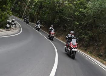 Begini Cara Naik Motor Matic di Tanjakan dan Turunan 