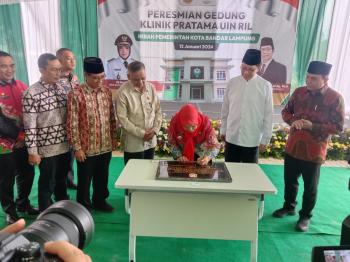 Resmikan Gedung Klinik Pratama UIN RIL, Bunda Janji Akan Tingkatkan Jadi Rumah Sakit